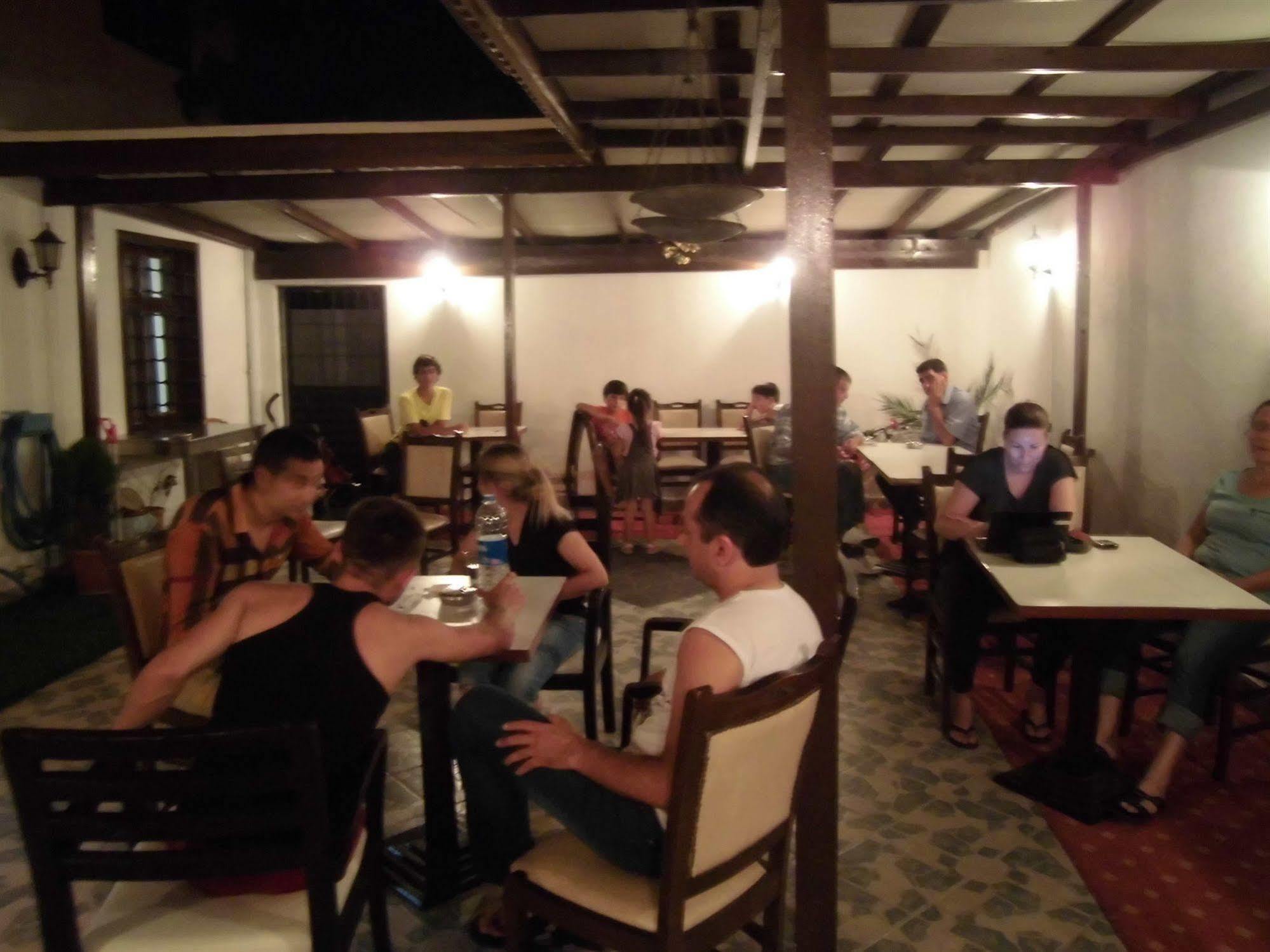 Cinar Hotel Antalya Bagian luar foto
