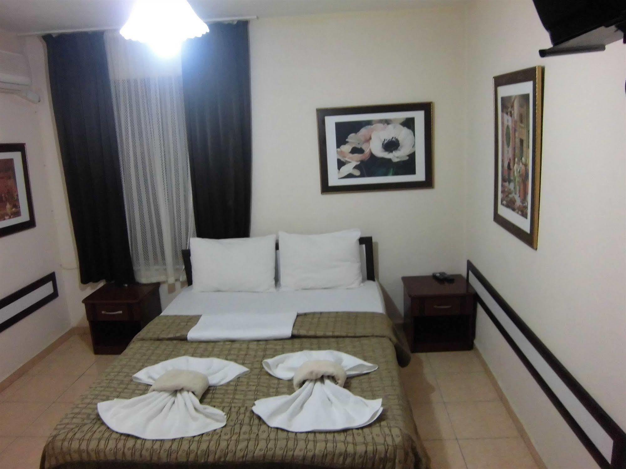 Cinar Hotel Antalya Bagian luar foto